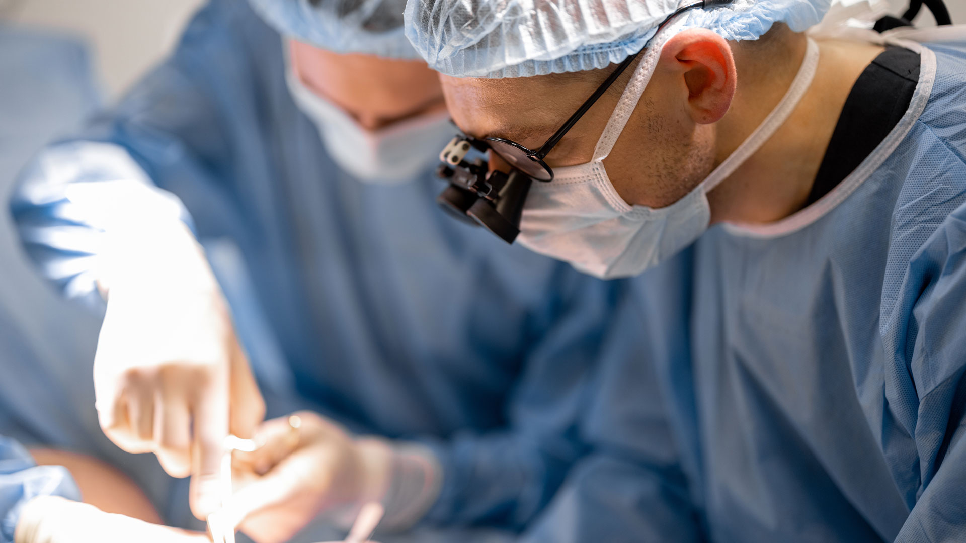 Surgical Management Challenges. A surgeon at work